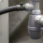 Water seal for sewerage