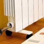 How to install a heating element in a battery?