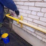 Краска для газопроводных труб: правила и нормы окрашивания домашнего и уличного газопровода